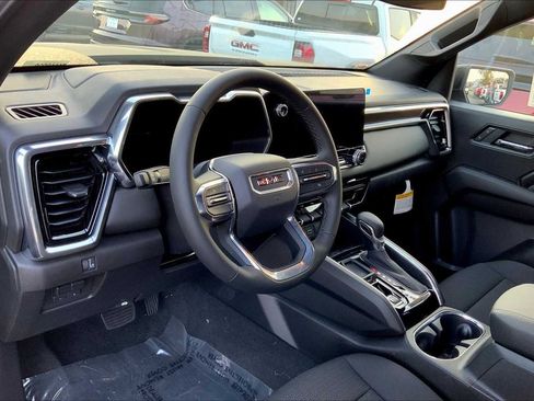 New 2026 GMC Canyon Elevation image 8