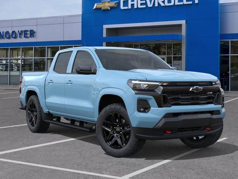 New 2025 Chevrolet Colorado Z71 w/ Technology Package image 31