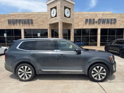 Used 2021 Kia Telluride EX w/ EX Premium Package FWD image 1