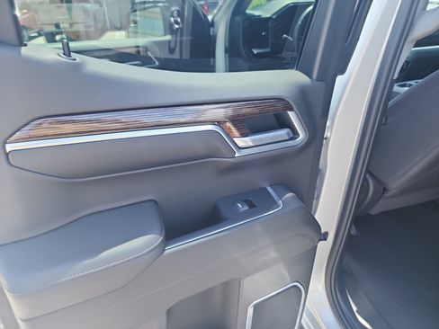 Used 2022 GMC Sierra 1500 Elevation RWD image 15
