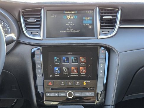 New 2025 INFINITI QX50 Pure image 17