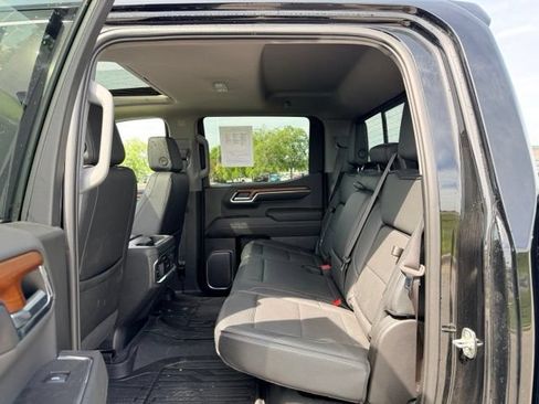 Certified 2023 GMC Sierra 1500 Denali AWD/4WD image 8
