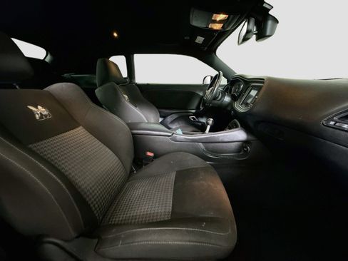 Used 2019 Dodge Challenger R/T Scat Pack RWD image 27