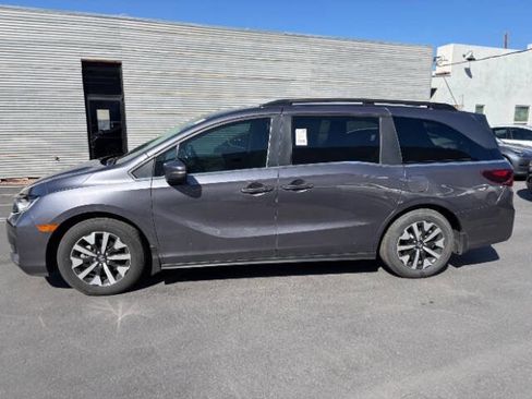 Used 2025 Honda Odyssey EX-L image 7