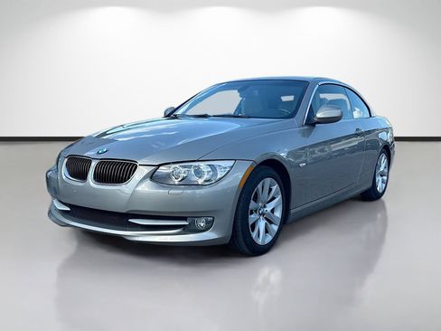 Used 2011 BMW 328i Convertible RWD image 7