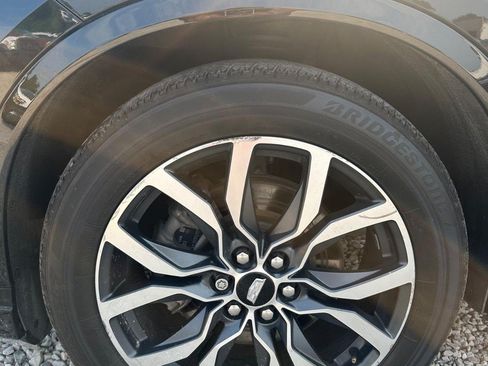 Used 2021 Cadillac XT6 Sport AWD/4WD image 11