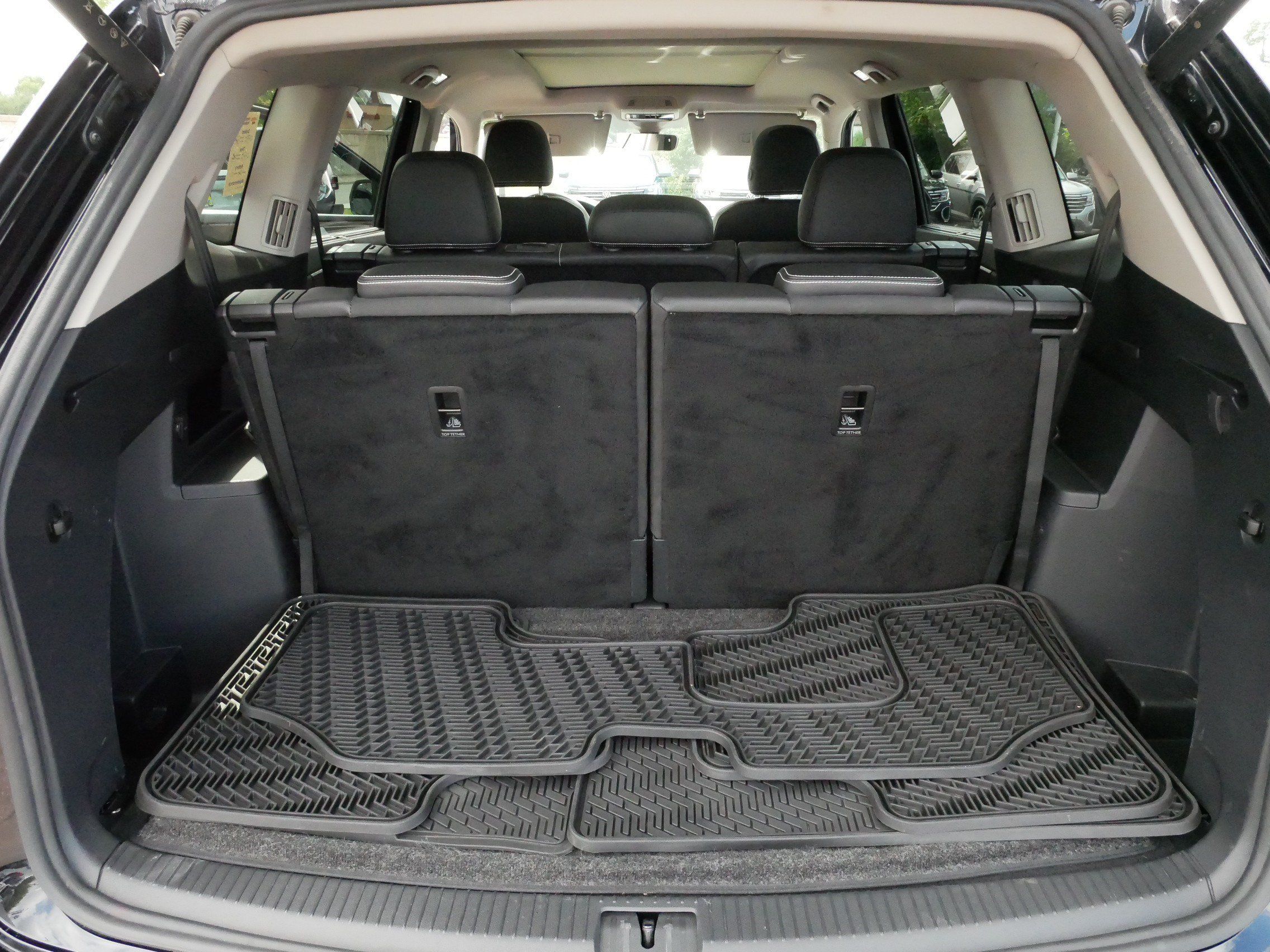 Certified 2024 Volkswagen Atlas SE w/ Panoramic Sunroof Package AWD/4WD image 18