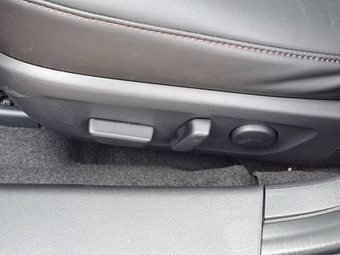 New 2026 MAZDA MAZDA3 2.5 S Hatchback w/ Premium Pkg image 7