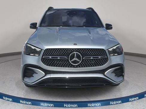 Used 2024 Mercedes-Benz GLE 450 4MATIC image 3