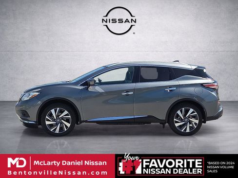Used 2016 Nissan Murano Platinum w/ Platinum Technology Package image 3