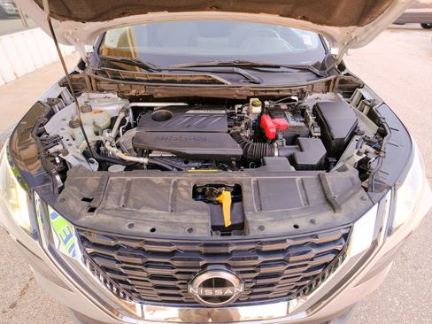 Used 2023 Nissan Rogue SV image 26