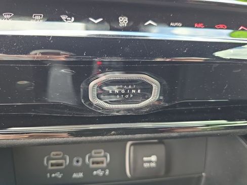 New 2026 Jeep Grand Cherokee Limited AWD/4WD image 26