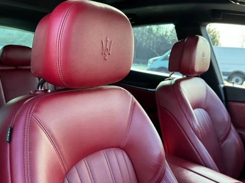 Used 2019 Maserati Levante GranLusso image 22