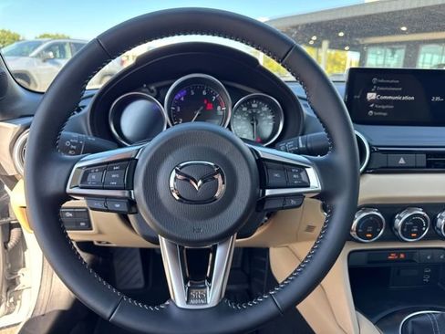 New 2025 MAZDA MX-5 Miata Grand Touring image 16