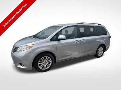Used 2017 Toyota Sienna XLE w/ XLE Navigation Package
