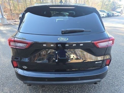 Used 2023 Ford Escape ST-Line w/ Tech Pack #1 AWD/4WD image 4