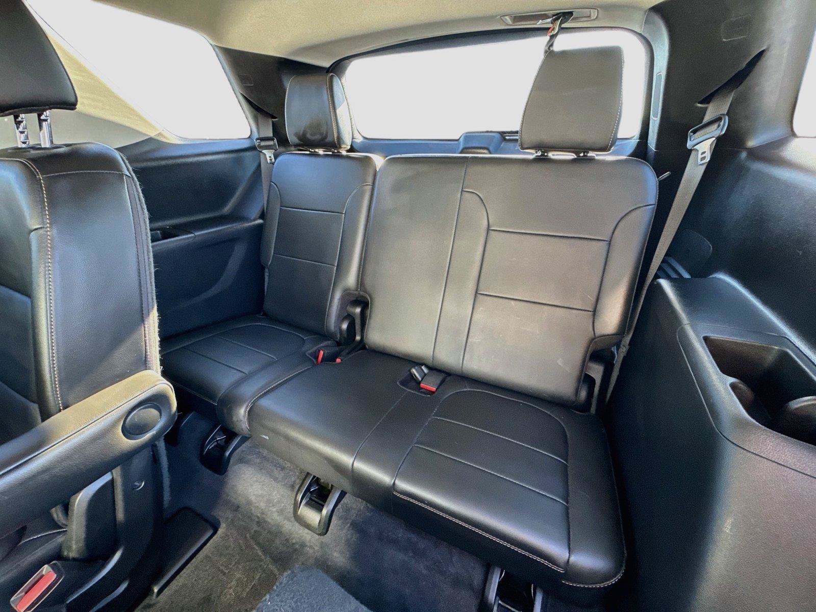 Used 2020 Chevrolet Traverse RS FWD image 27