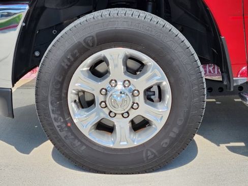 Certified 2026 RAM 2500 Big Horn AWD/4WD image 11