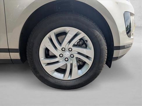 Certified 2026 Land Rover Range Rover Evoque S AWD/4WD image 5