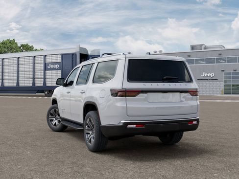 New 2025 Jeep Wagoneer 4WD w/ Convenience Group I image 3