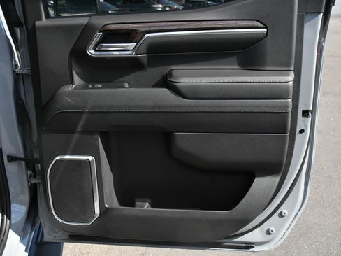 Used 2024 GMC Sierra 1500 Elevation w/ LPO, Elevation Black Package image 41