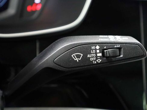 Certified 2025 Audi Q3 2.0T Premium w/ Convenience Package image 27