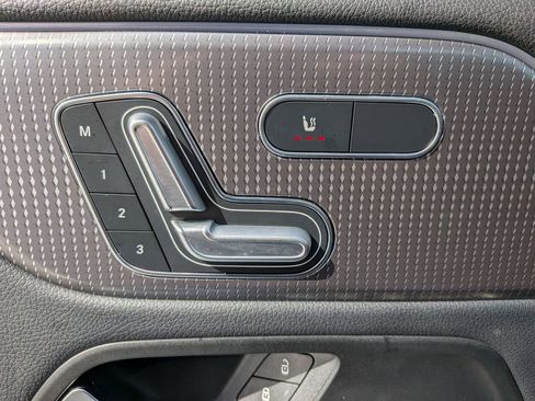 Used 2023 Mercedes-Benz EQB 300 4MATIC w/ Exclusive Package image 14