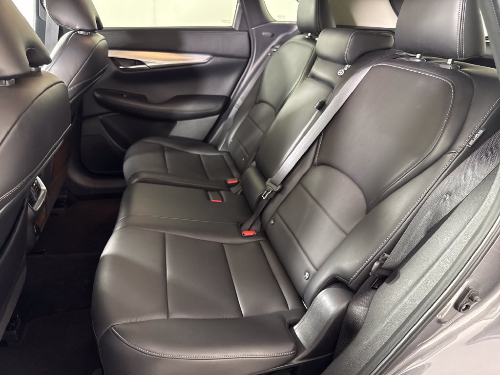 Used 2021 INFINITI QX50 Luxe FWD image 13