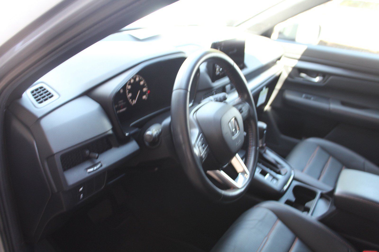 Used 2025 Honda CR-V Sport-L image 15