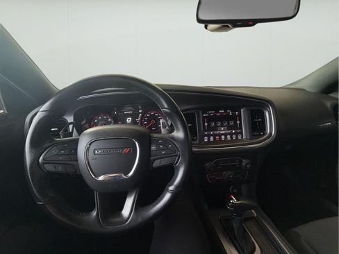 Used 2017 Dodge Charger R/T w/ Navigation & Travel Group RWD image 11