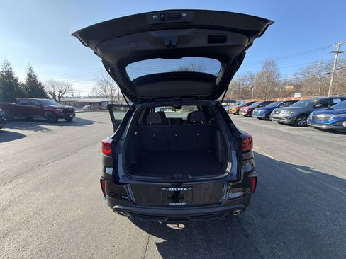 Used 2025 Chevrolet TrailBlazer RS w/ Driver Confidence Package image 23