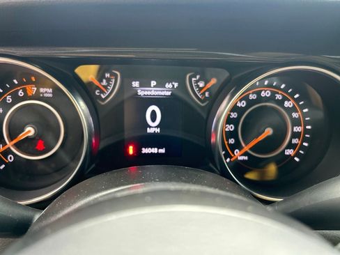 Used 2022 Jeep Wrangler Unlimited Sport AWD/4WD image 13