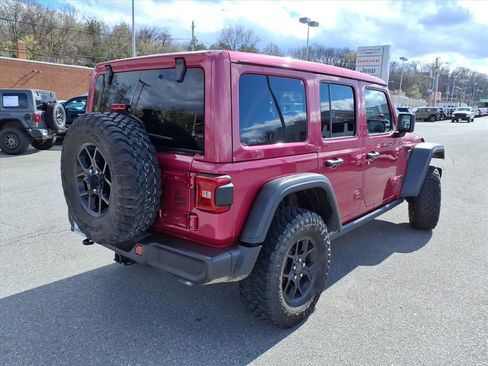 Used 2024 Jeep Wrangler Willys image 4
