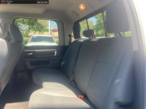 Used 2016 RAM 2500 SLT AWD/4WD image 16