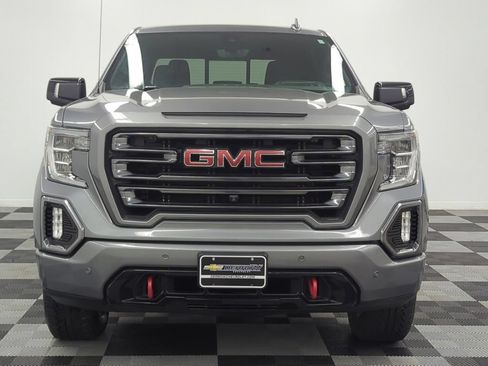 Used 2021 GMC Sierra 1500 AT4 w/ AT4 Premium Package AWD/4WD image 3