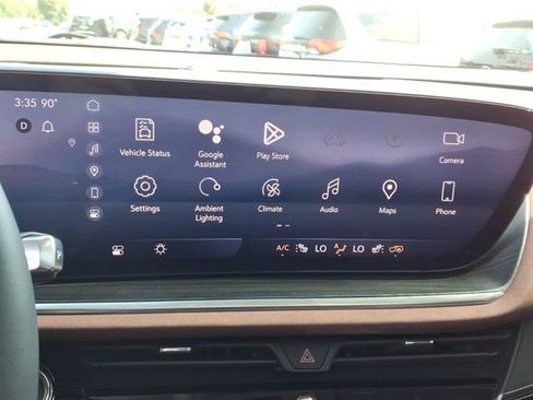 Used 2024 Buick Envision Sport Touring AWD/4WD image 11