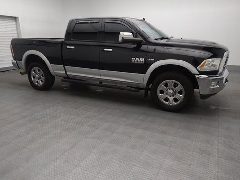 Used 2018 RAM 2500 Laramie w/ Convenience Group image 11
