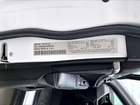 Used 2022 Jeep Grand Cherokee L Limited image 36