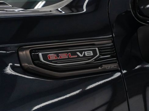 Used 2022 GMC Sierra 1500 AT4X image 18