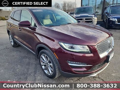 Used 2019 Lincoln MKC Select w/ Select Plus Package image 2