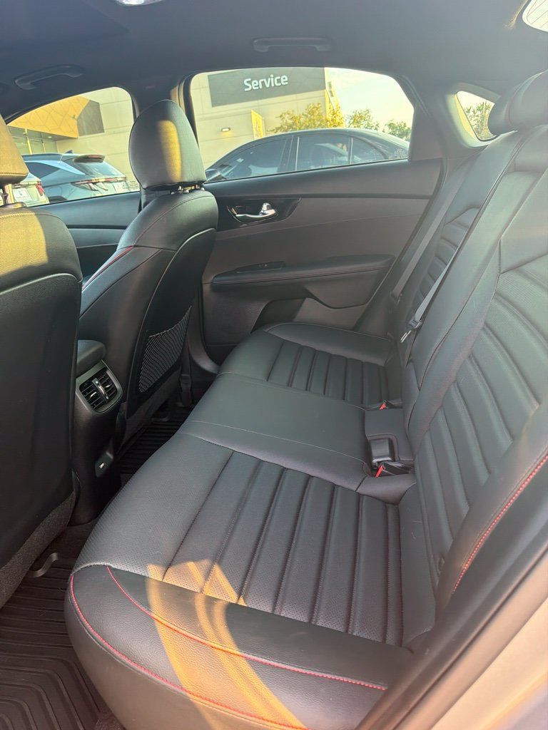 Used 2024 Kia Forte GT w/ GT2 Package FWD image 5