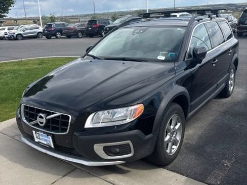 Used 2013 Volvo XC70 3.2 AWD/4WD image 1
