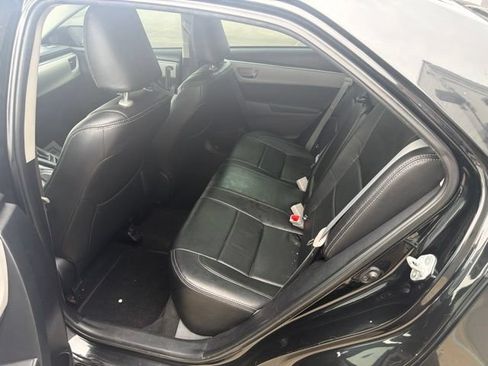 Used 2015 Toyota Corolla LE FWD image 9