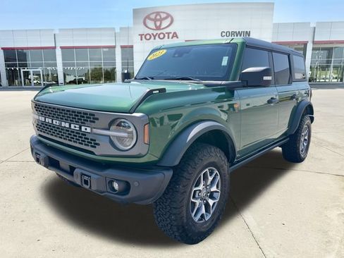 Used 2023 Ford Bronco Badlands AWD/4WD image 7