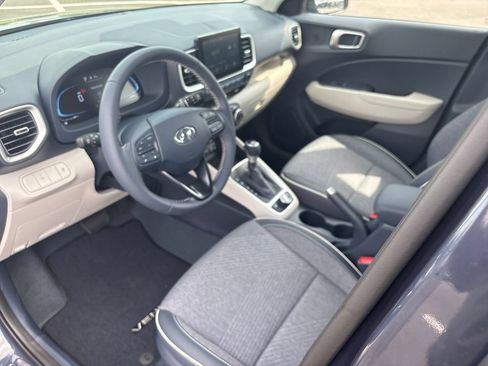 New 2026 Hyundai Venue SEL FWD image 5