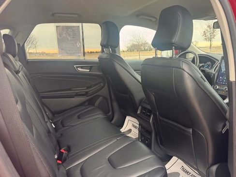 Used 2022 Ford Edge Titanium w/ Class II Trailer Tow Package AWD/4WD image 31