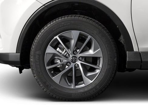 Used 2016 Toyota RAV4 Limited w/ Advanced Technology Package AWD/4WD image 10