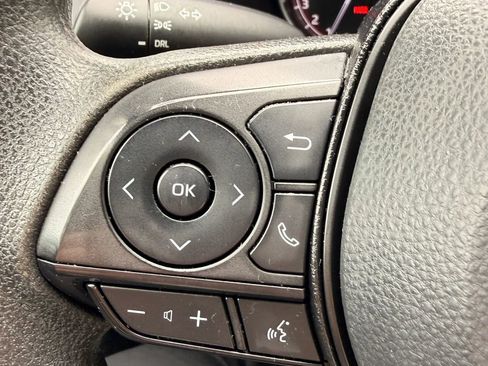 Used 2023 Toyota RAV4 LE AWD/4WD image 20