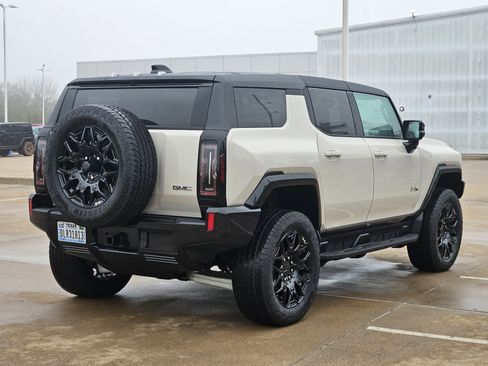 New 2026 GMC Hummer EV SUV image 3