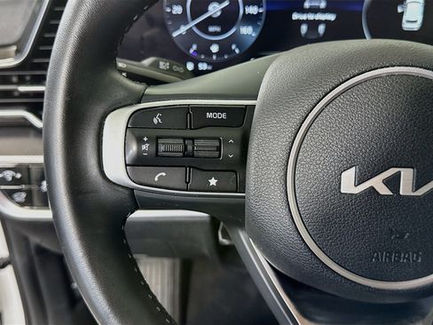 Used 2025 Kia Sportage SX FWD image 14